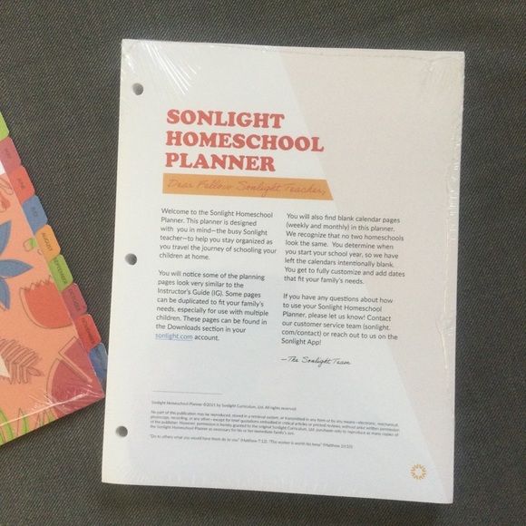 ⚡️SALE! NEW Sonlight Homeschool Planner, Tab Dividers, and Tote Bag 📚 - Picture 3 of 9